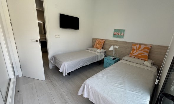 Revente - Apartment -
Villamartin - Costa Blanca