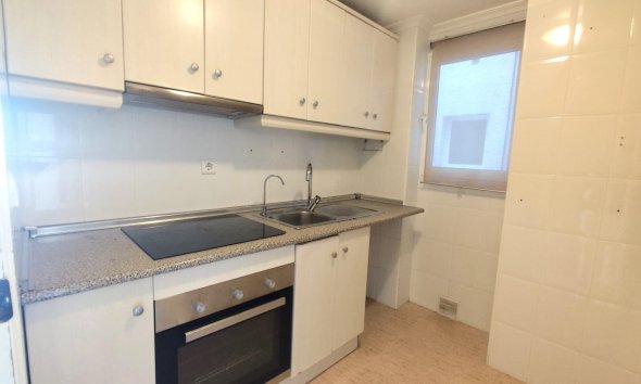 Resale - Apartment -
Torrevieja - Centro