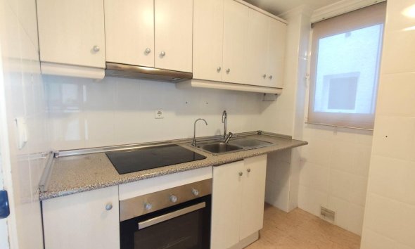 Resale - Apartment -
Torrevieja - Centro