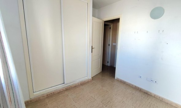 Resale - Apartment -
Torrevieja - Centro