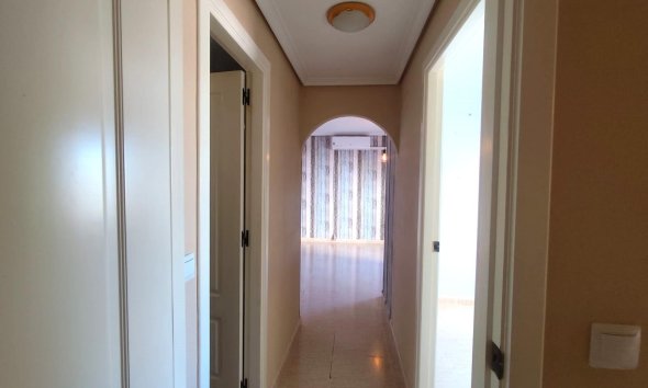 Resale - Apartment -
Torrevieja - Centro