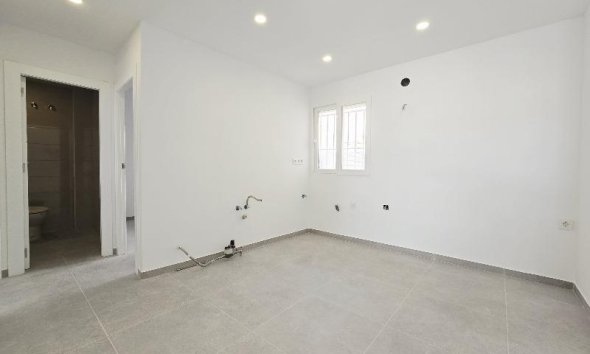 Reventa - Ático -
Torrevieja - Playa del Cura