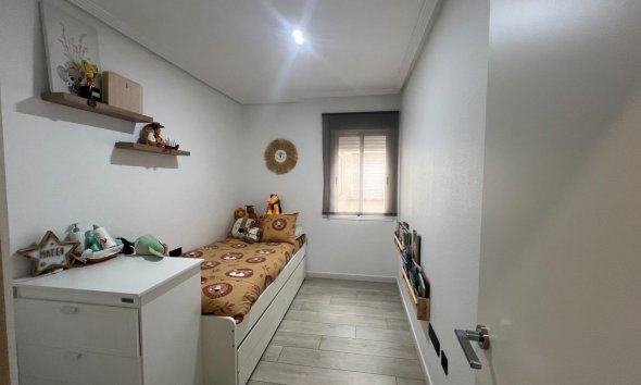 Reventa - Apartment -
Dolores - Comunidad Valenciana