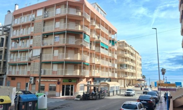 Revente - Apartment -
Torrevieja - Costa Blanca