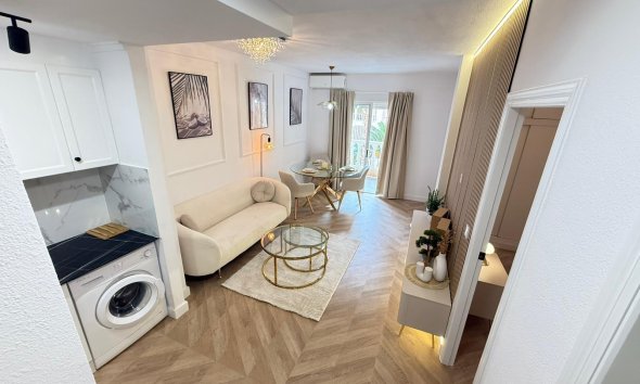 Revente - Apartment -
Torrevieja - Parque de las Naciones