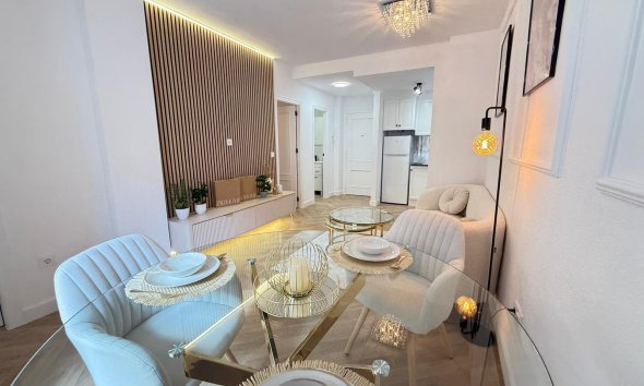 Revente - Apartment -
Torrevieja - Parque de las Naciones