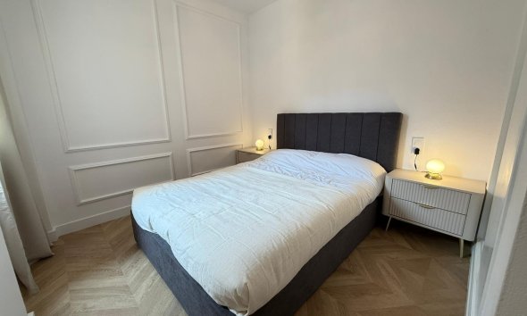 Revente - Apartment -
Torrevieja - Parque de las Naciones