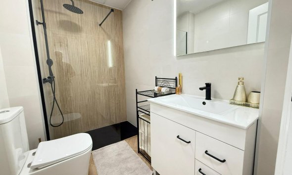 Revente - Apartment -
Torrevieja - Parque de las Naciones