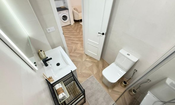 Revente - Apartment -
Torrevieja - Parque de las Naciones