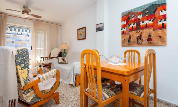 Reventa - Ático -
Torrevieja - Playa del Cura