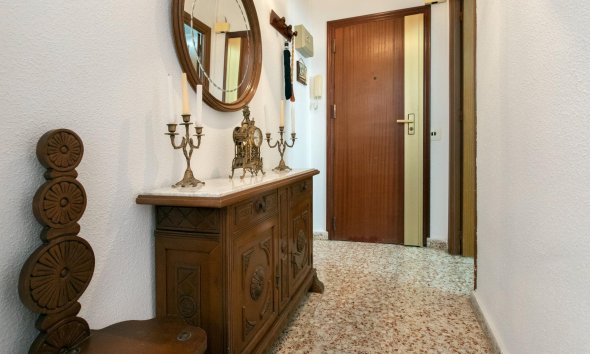 Reventa - Ático -
Torrevieja - Playa del Cura