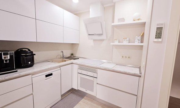 Reventa - Duplex -
Torrevieja - La Siesta