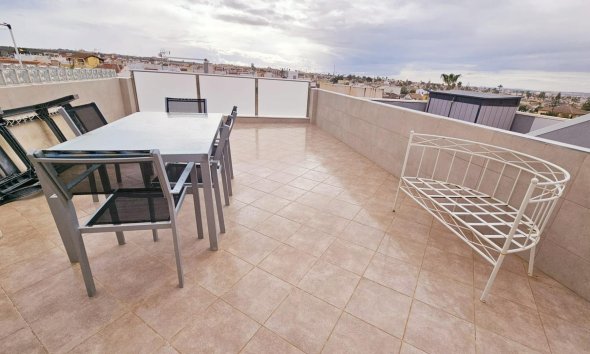 Reventa - Duplex -
Torrevieja - La Siesta