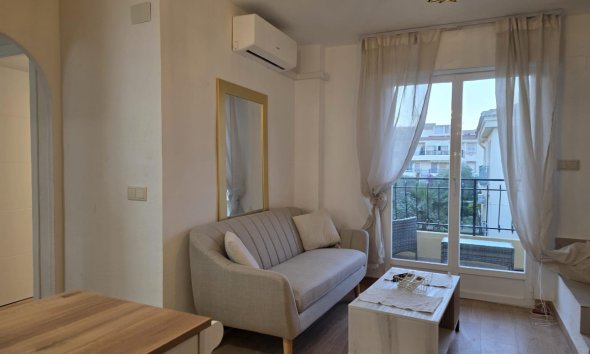 Reventa - Ático -
Torrevieja - Cala Ferris