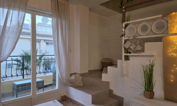 Reventa - Ático -
Torrevieja - Cala Ferris