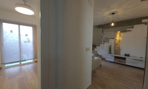 Reventa - Ático -
Torrevieja - Cala Ferris