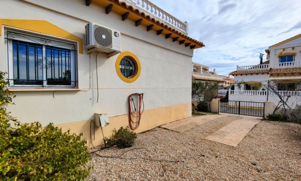 Reventa - Town House -
Orihuela Costa - Costa Blanca