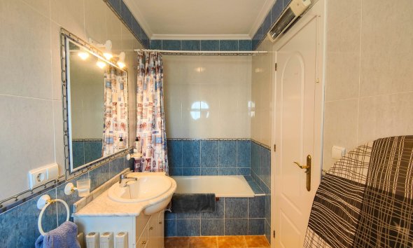 Reventa - Town House -
Orihuela Costa - Costa Blanca