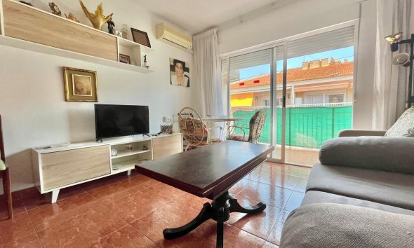 Revente - Apartment -
Torrevieja - Estacion De Autobuses