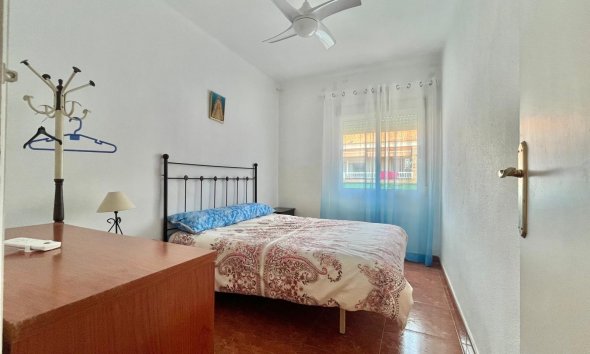 Revente - Apartment -
Torrevieja - Estacion De Autobuses