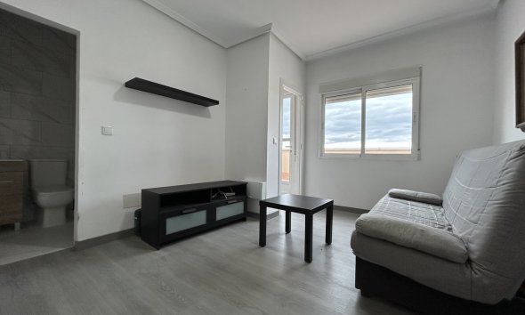 Revente - Apartment -
2778 - Inland