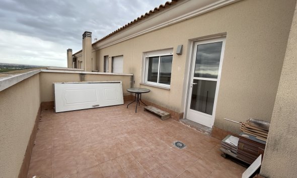 Revente - Apartment -
2778 - Inland