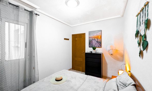 Revente - Apartment -
Torrevieja - Costa Blanca