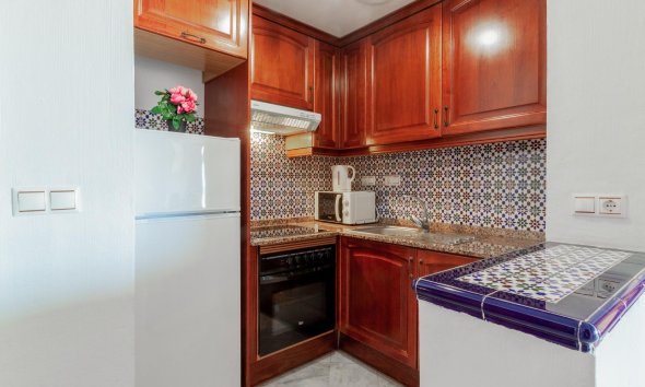 Resale - Apartment -
Torrevieja - Playa de los Locos