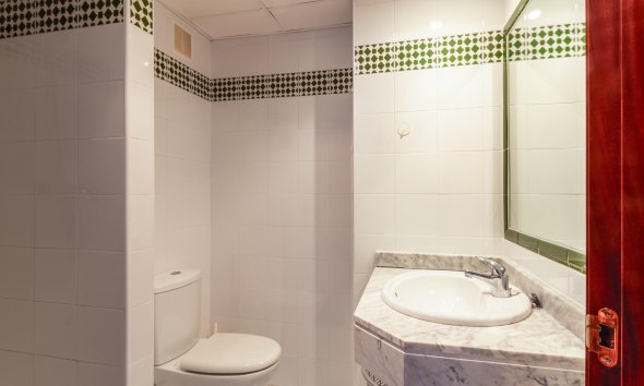 Resale - Apartment -
Torrevieja - Playa de los Locos