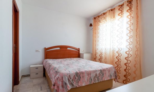 Resale - Apartment -
Torrevieja - Playa de los Locos