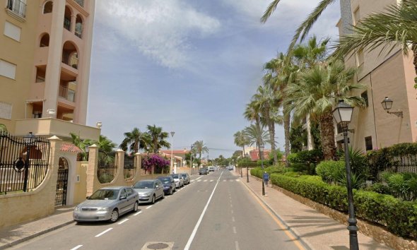 Resale - Apartment -
Torrevieja - Playa de los Locos