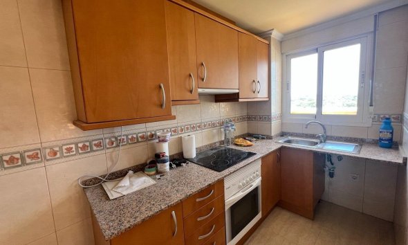 Reventa - Ático -
Guardamar del Segura - Puerto Deportivo