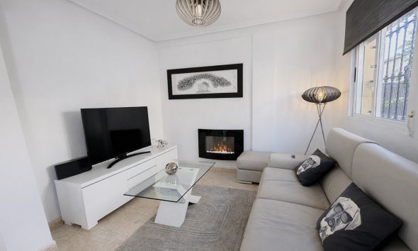 Revente - Quad House -
Orihuela Costa - Villa's San Jose IV