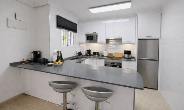 Revente - Quad House -
Orihuela Costa - Villa's San Jose IV