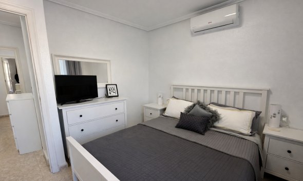 Revente - Quad House -
Orihuela Costa - Villa's San Jose IV