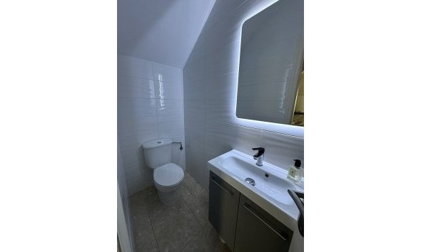 Revente - Quad House -
Orihuela Costa - Villa's San Jose IV