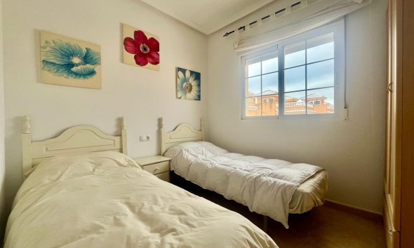 Resale - Bungalow -
San Fulgencio - La Marina