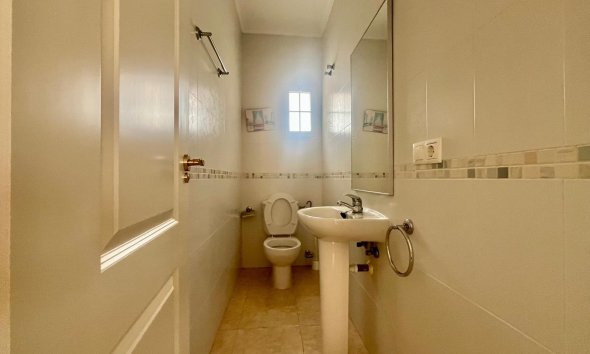 Resale - Bungalow -
San Fulgencio - La Marina