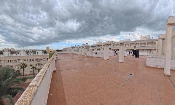 Reventa - Apartment -
Torrevieja - Centro