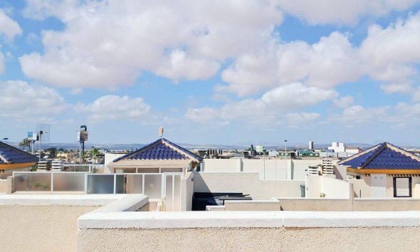 Revente - Apartment -
Torrevieja - Parque Acuático - Sector 25