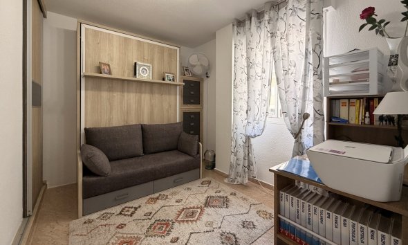 Reventa - Apartment -
Torrevieja - Urb. Calas Blancas III