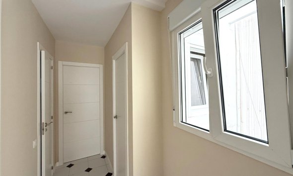 Reventa - Apartment -
Torrevieja - Centro