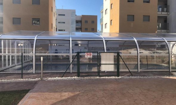 Revente - Apartment -
Villamartin