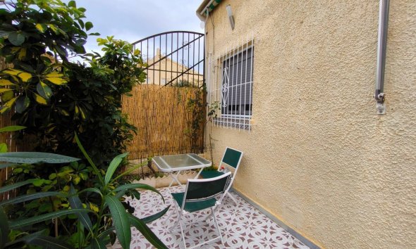 Resale - Town House -
San Fulgencio - La Marina - Urb. La Marina