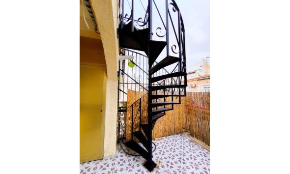 Resale - Town House -
San Fulgencio - La Marina - Urb. La Marina