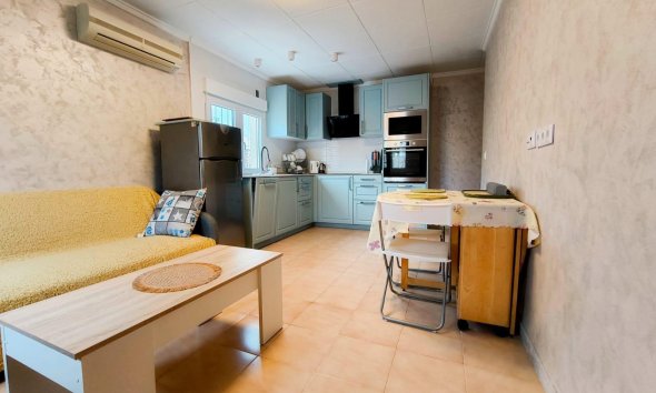 Resale - Town House -
San Fulgencio - La Marina - Urb. La Marina