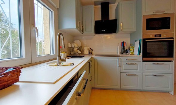 Resale - Town House -
San Fulgencio - La Marina - Urb. La Marina