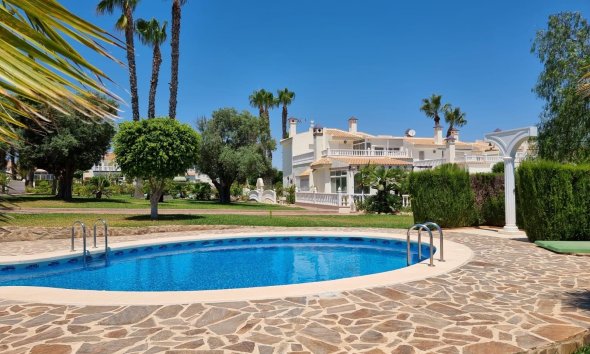 Revente - Apartment -
Torrevieja - Los Balcones - Los Altos del Edén