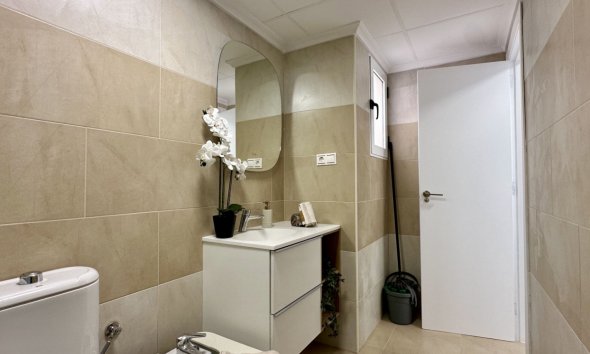 Revente - Apartment -
Torrevieja - Costa Blanca