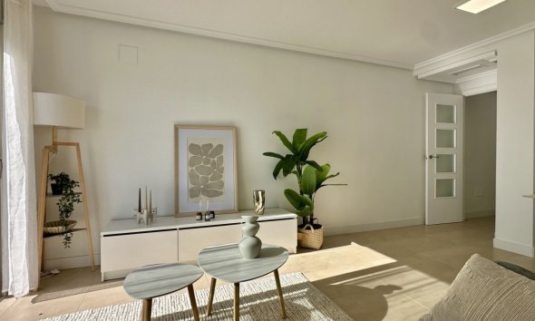 Revente - Apartment -
Torrevieja - Costa Blanca